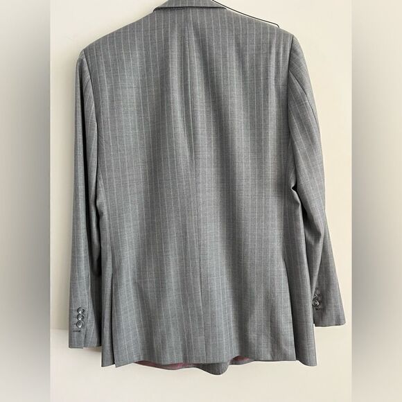 Men’s Sam’s Tailor’s Custom Suit. Excellent Condition. Size 44L - Picture 2 of 16